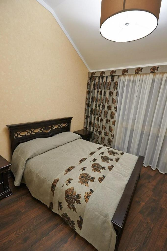 Charivna Taistra Brovary Exterior foto