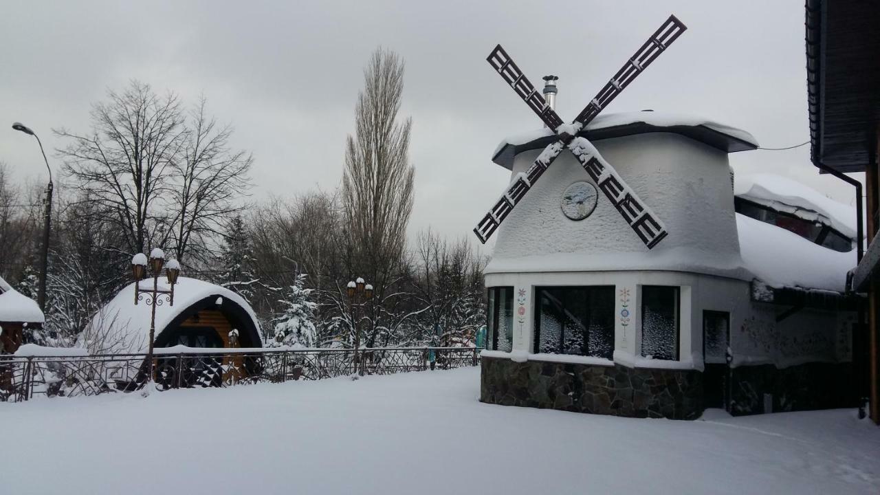 Charivna Taistra Brovary Exterior foto